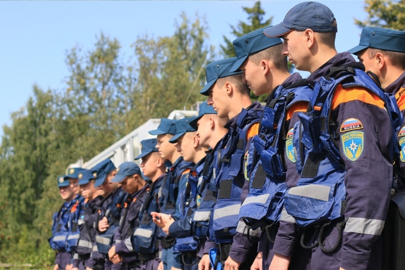 Продолжаются лейтенантские сборы