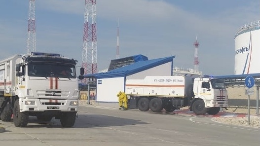 Совместная тренировка по сбору разливов нефтепродуктов на территории Московской области