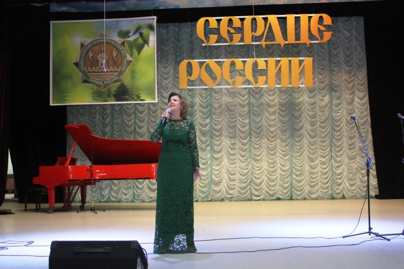 Солисты ВИА "Лидер" приняли участие в фестиваль-конкурсе "Сердце России"