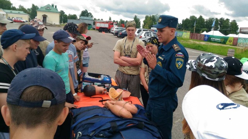  Сотрудники Центра провели показные мероприятия в военно-историческом лагере "Бородино-2017"