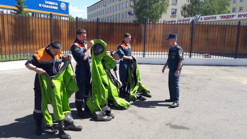 Продолжаются сборы с нештатными отделениями РХБ разведки