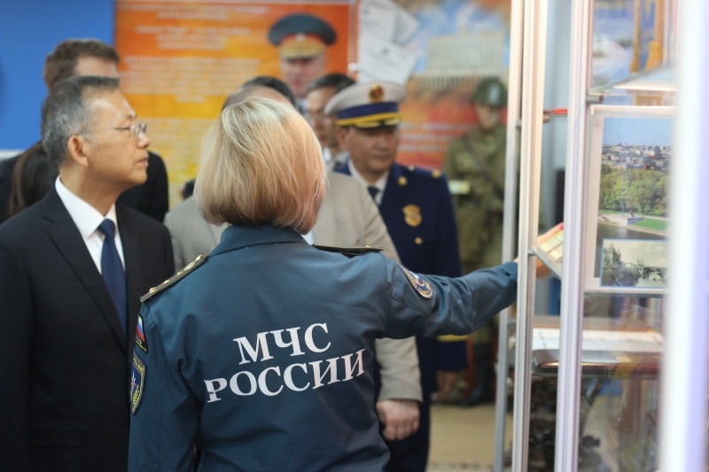 Министр по Управлению Чрезвычайными Ситуациями Китайской народной республики посетил ФГКУ "ЦСООР "Лидер"
