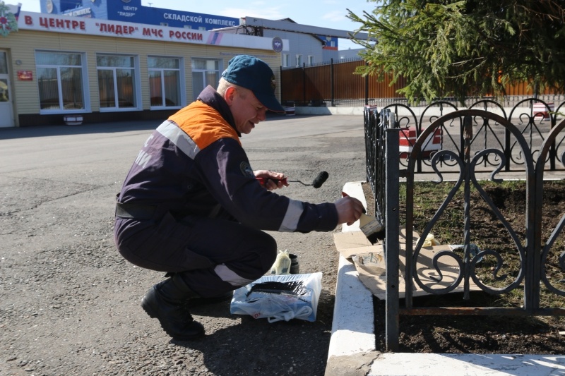 В Центре проведен субботник