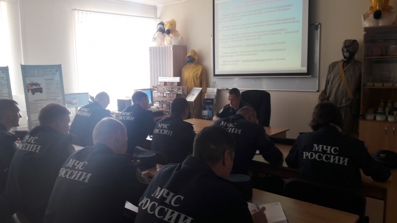 Занятия с нештатными отделениями РХБ разведки 