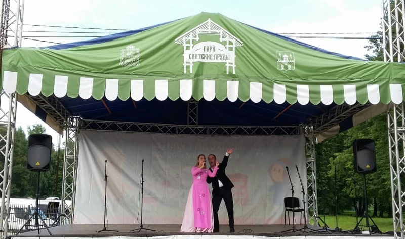 Солисты ВИА "Лидер" приняли участие в фестиваль-конкурсе "Сердце России"