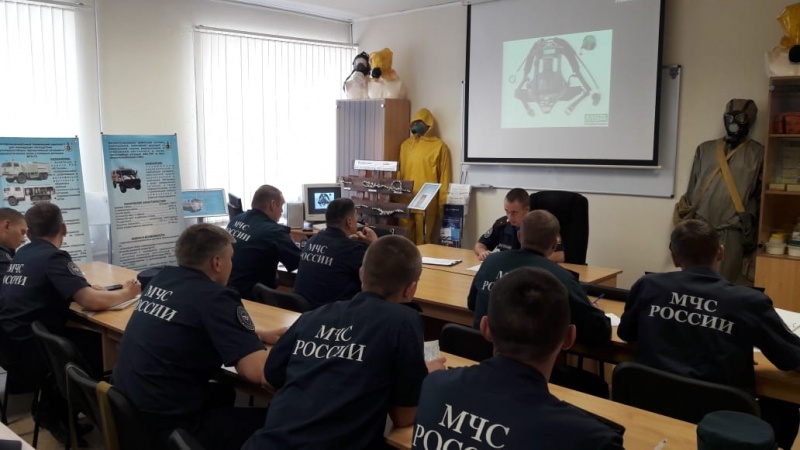 Продолжаются сборы с нештатными отделениями РХБ разведки