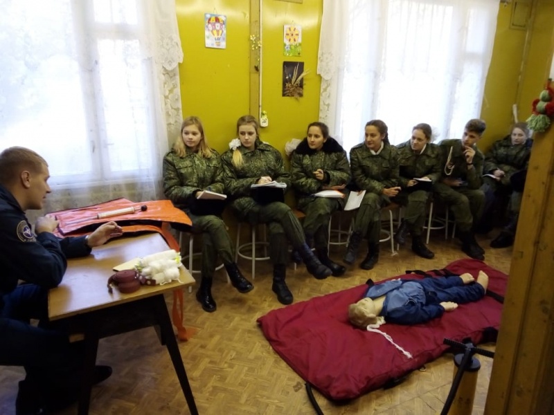 Занятия в оздоровительном лагере «Соколенок»
