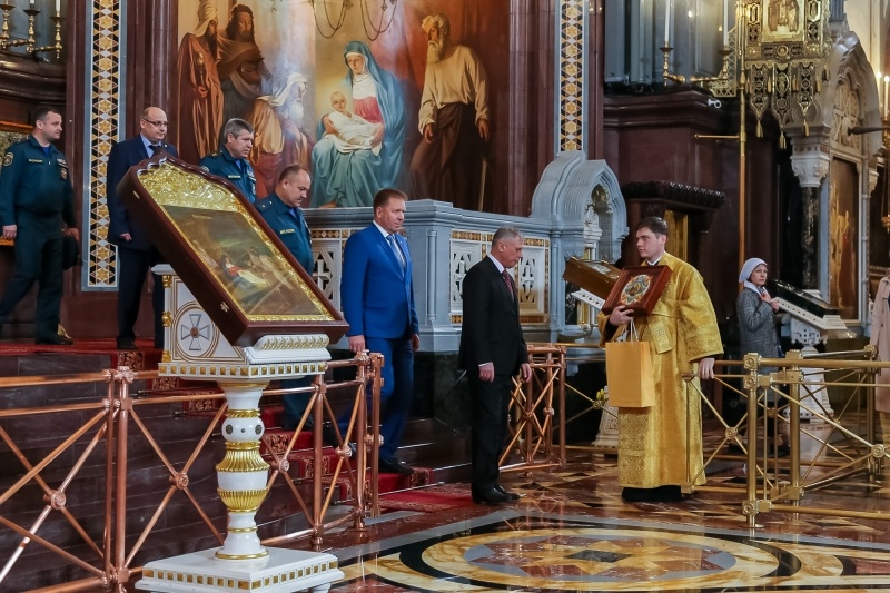 Сотрудники Центра "Лидер" приняли участие в молебне в честь иконы "Неопалимая Купина"