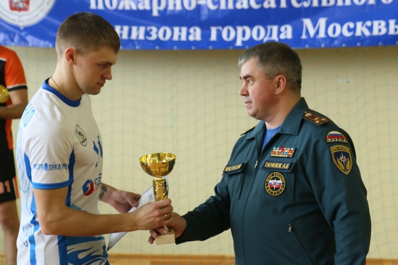 Команда Центра завоевала серебро Спартакиады по волейболу