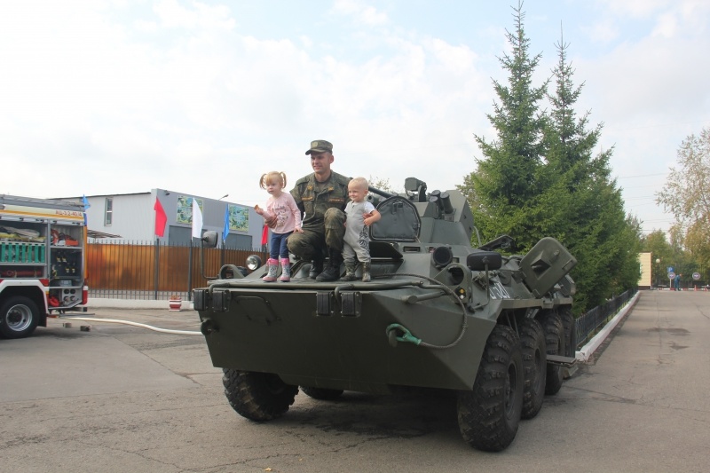 Праздник "Здравствуй, школа!"