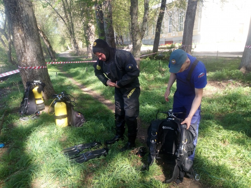 Продолжаются учебно-тренировочные сборы по водолазной подготовке