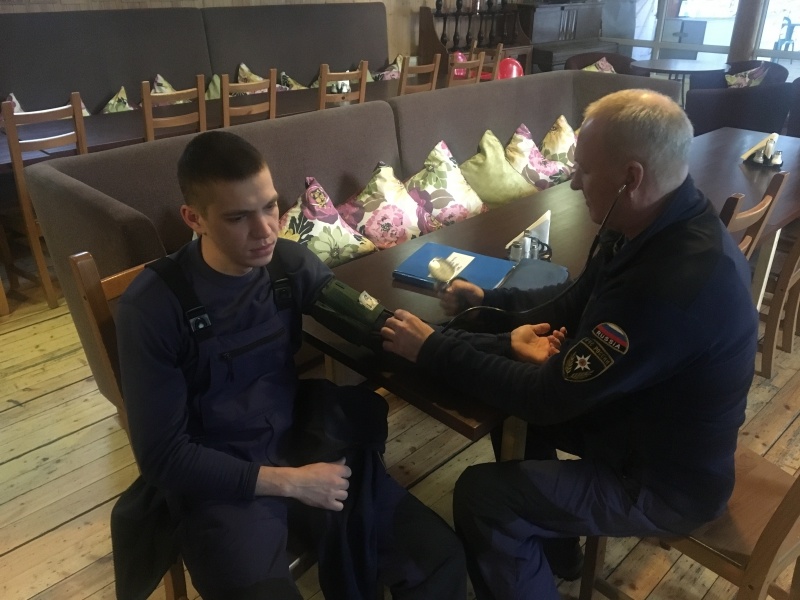 Продолжаются учебно-тренировочные сборы по водолазной подготовке