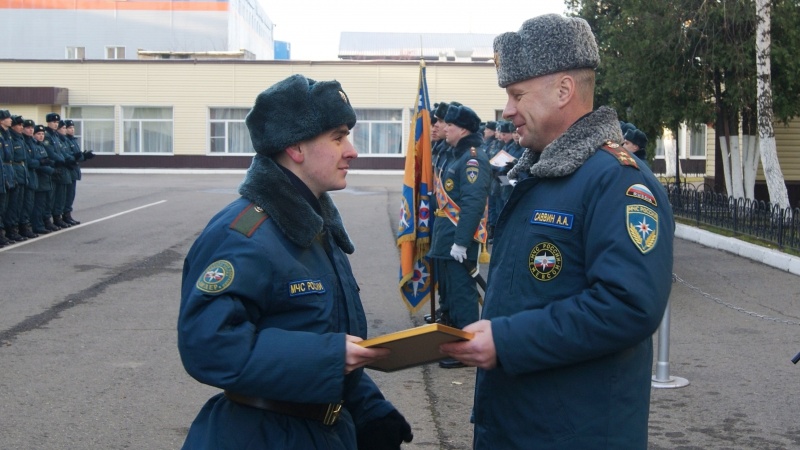 Чествование военнослужащих по призыву, выслуживших установленные сроки службы