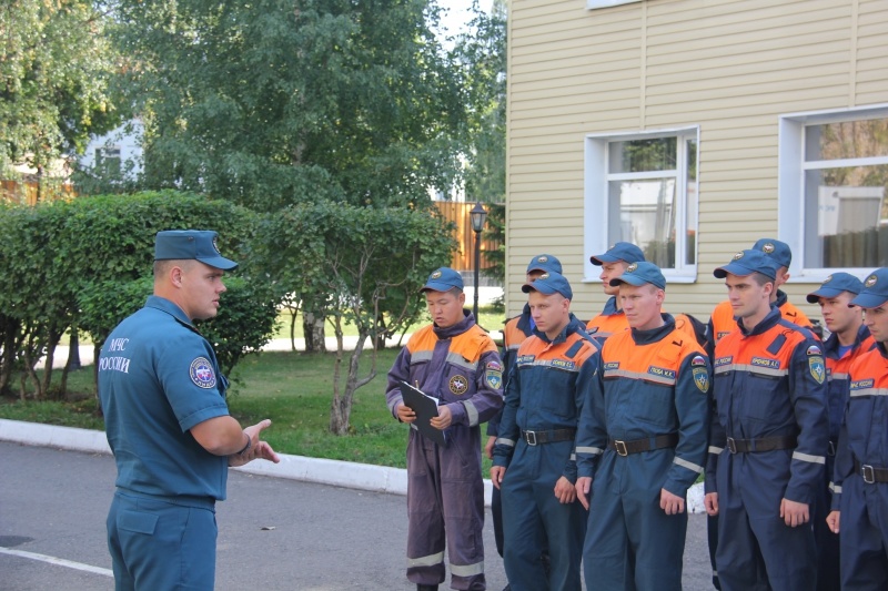 Сдача зачета по противопожарной подготовке прибывшими офицерами