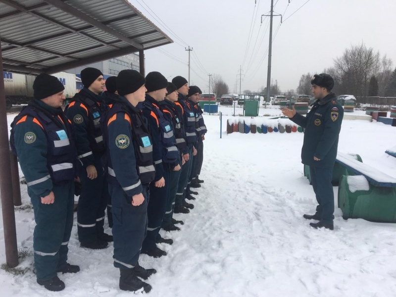 В Центре продолжаются сборы с личным составом по подготовке к проведению пиротехнических работ 