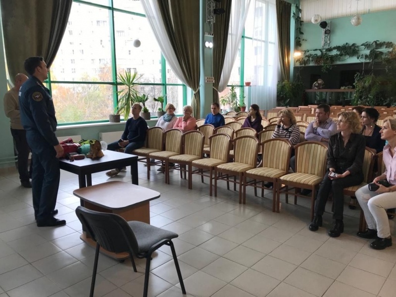 Занятия по противопожарной подготовке с сотрудниками ГКУ "Центр социальной (постинтернатной) адаптации"