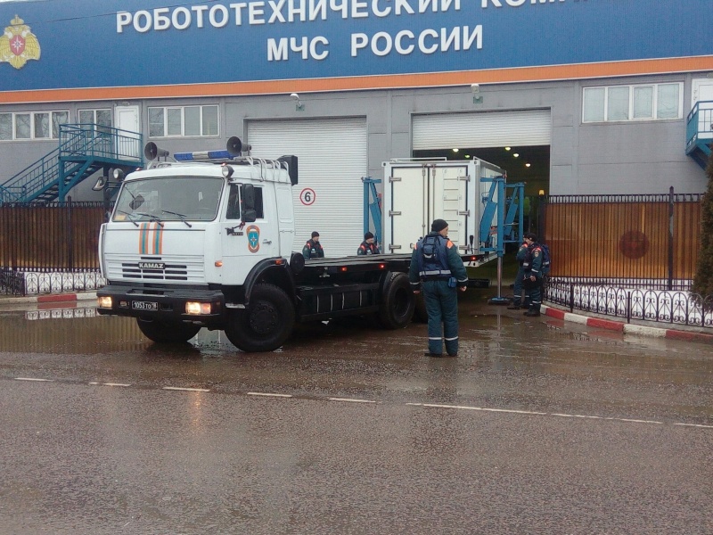 Полевой выход управления робототехнических средств