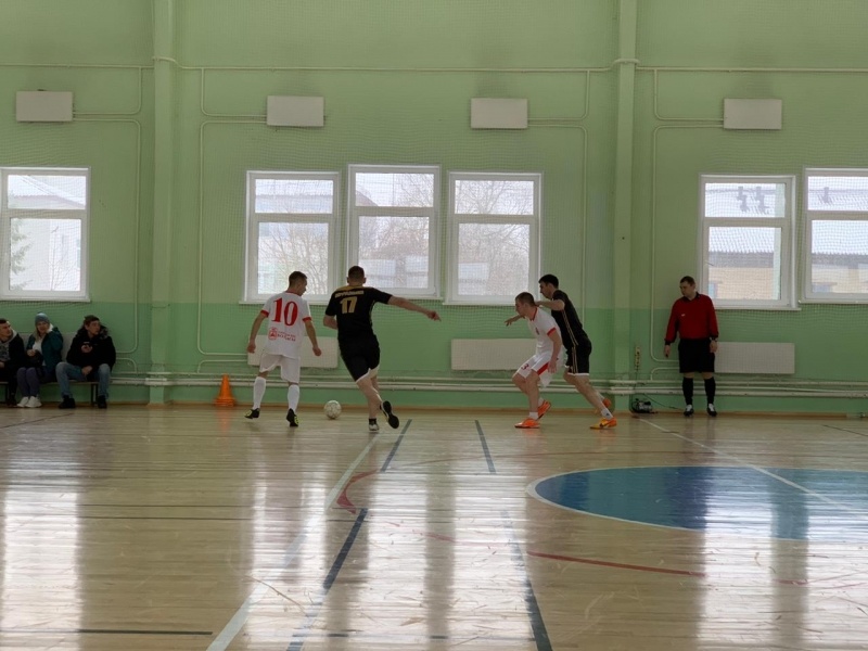 Спасатели Центра вошли в призеры на Окружных соревнованиях по мини-футболу