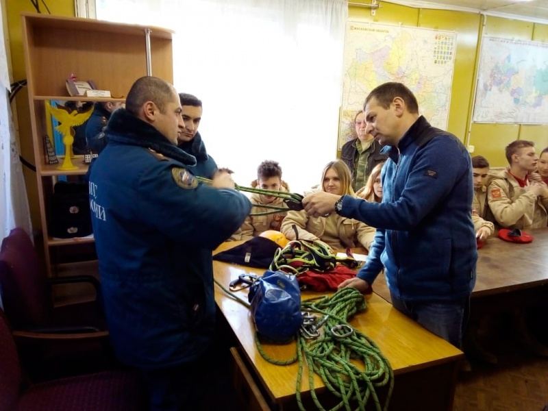 Занятия в оздоровительном лагере «Соколенок»