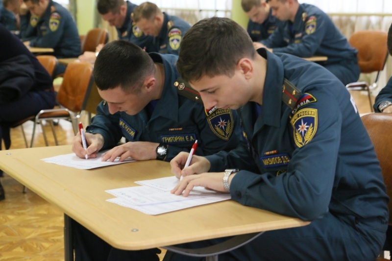 Сотрудники Центра написали этнографический диктант