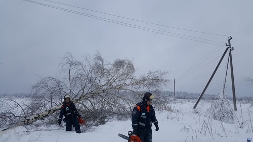 В Егорьевске устраняют последствия снегопада