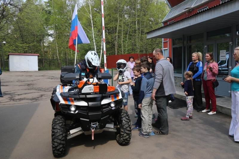 Парад Победы в пос. Мосрентген