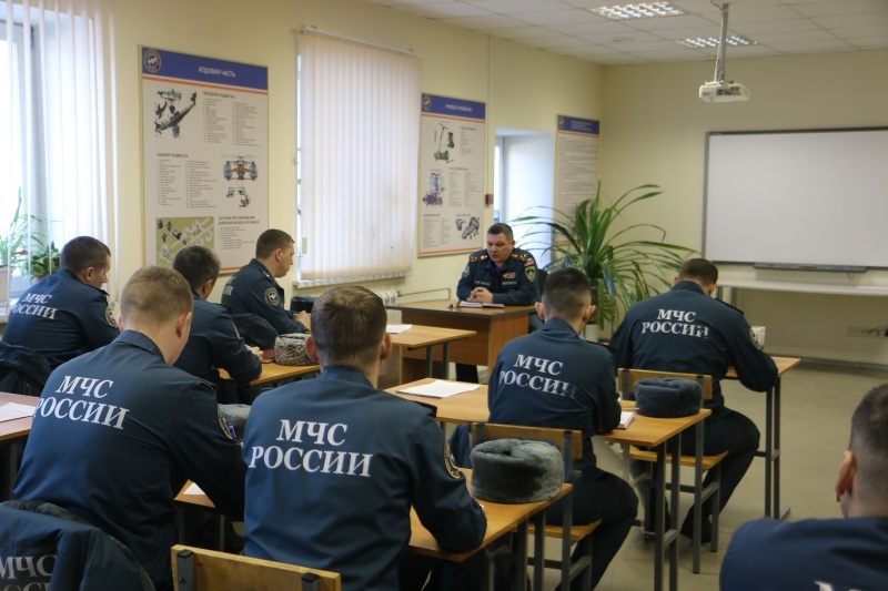 Занятие по проведению сезонного обслуживания техники