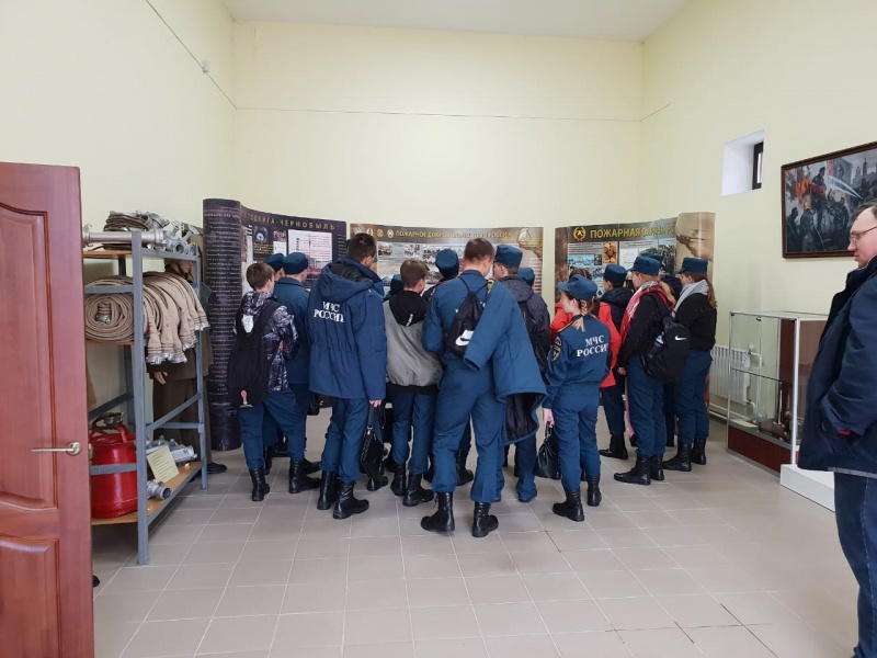 На территории Музейно-просветительского центра МЧС России проводилась выставка к Дню гражданской обороны