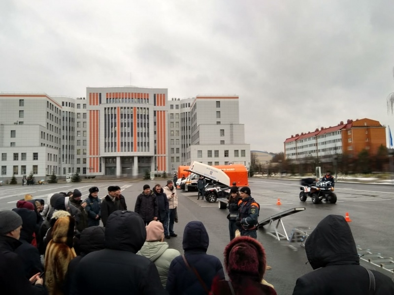 Выставка в АГЗ МЧС России