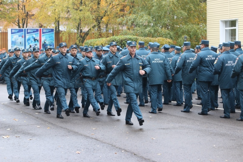Вручение ведомственных наград и знаков "Парашютист"