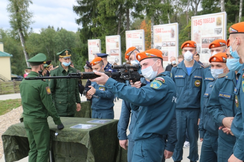 Открытие международного конкурса «Аварийный район»