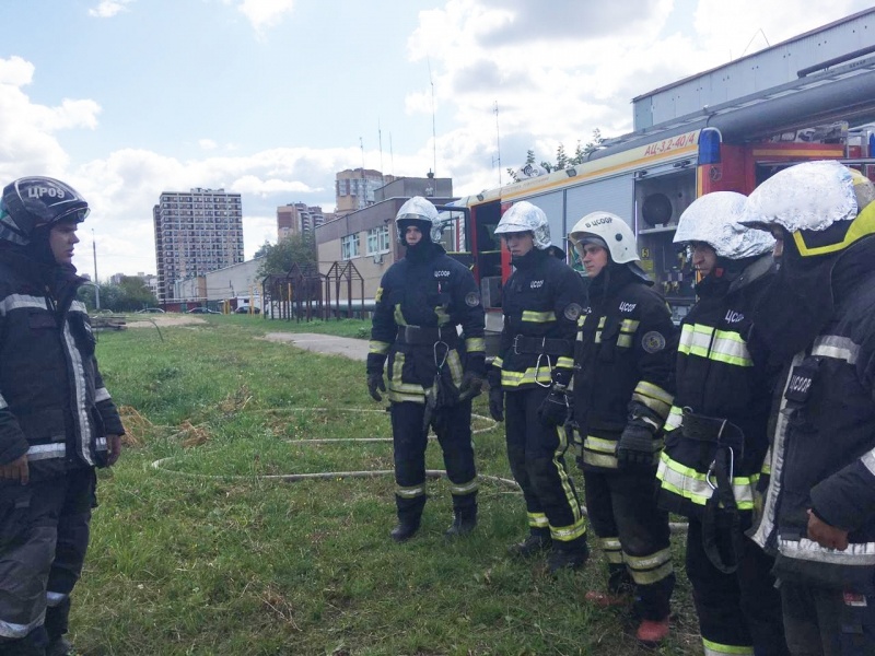 Занятия по противопожарной подготовке в огневом симуляторе