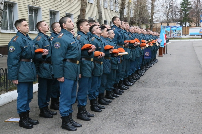 Чествование военнослужащих по призыву, выслуживших установленные сроки службы