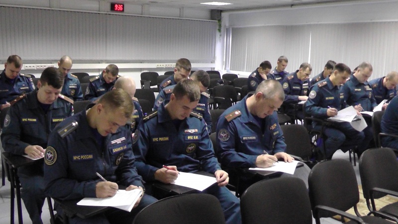 Занятия с личным составом группы командирской подготовки № 1 и №3