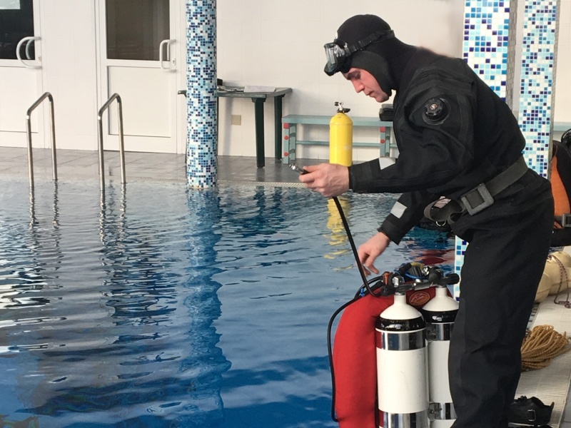 Завершились учебно-тренировочные водолазные спуски