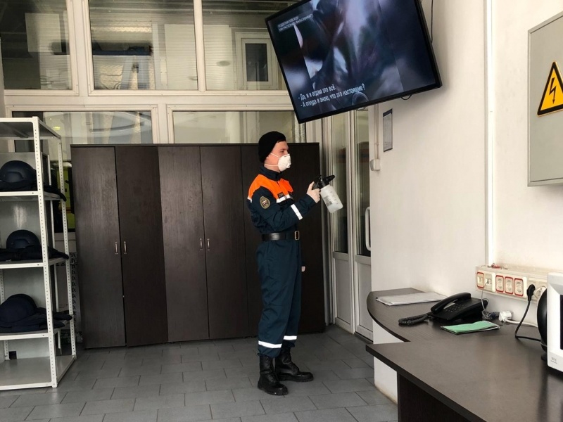 Специалисты Центра осуществляют комплекс мероприятий, направленных на предотвращение распространения новой коронавирусной инфекции COVID2019