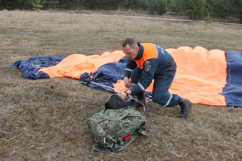 Спасатели-десантники Центра приняли участие в масштабных тактико-специальных учениях в Подмосковье