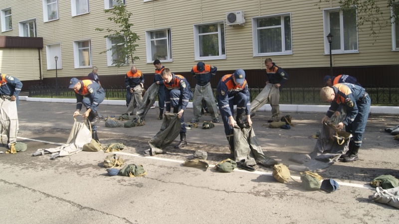 Продолжаются контрольные занятия с вновь прибывшими офицерами