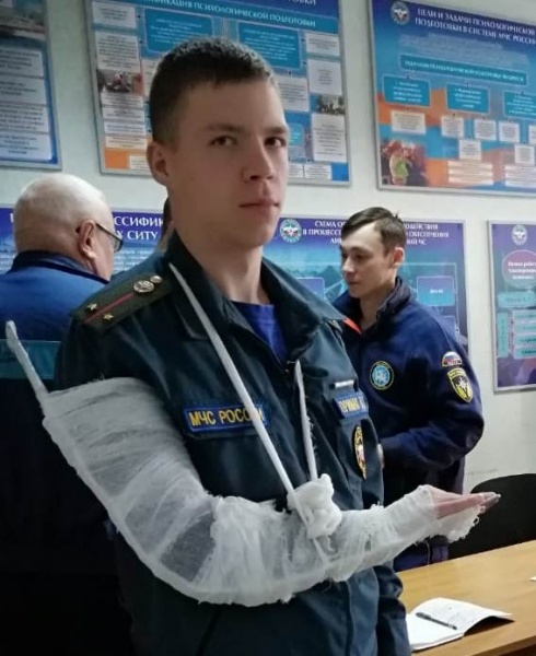 Продолжается обучение по специальности "Организация и проведение газоспасательных работ"