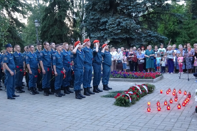 Центр «Лидер» принял участие в акции «Свеча памяти»
