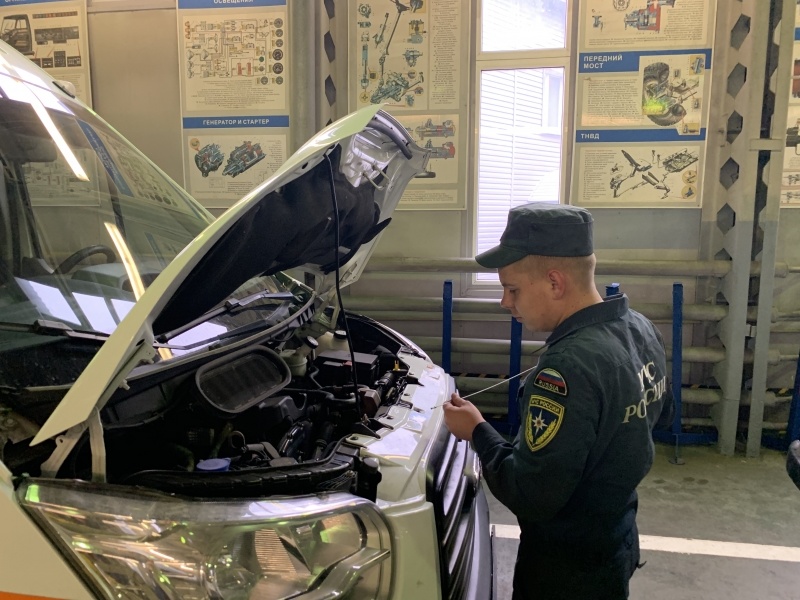 Продолжается перевод техники на осенне-зимний период эксплуатации