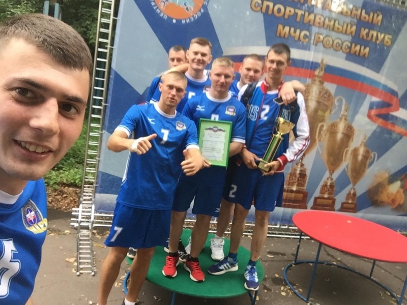 Соревнования по волейболу