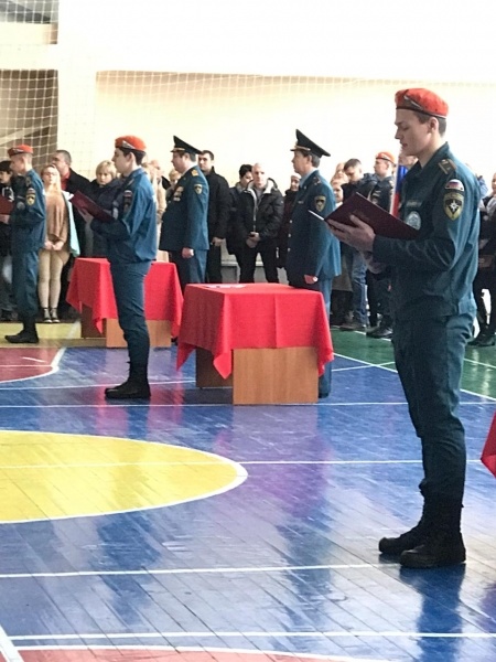 Участие в торжественном мероприятии по случаю принятия кадетами торжественной клятвы 