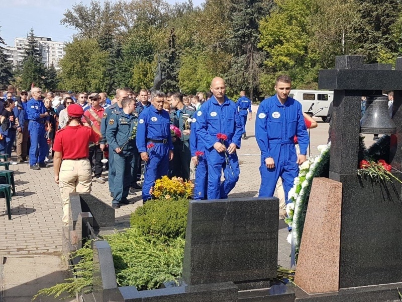 Личный состав центра почтил память погибших в результате теракта в Беслане 