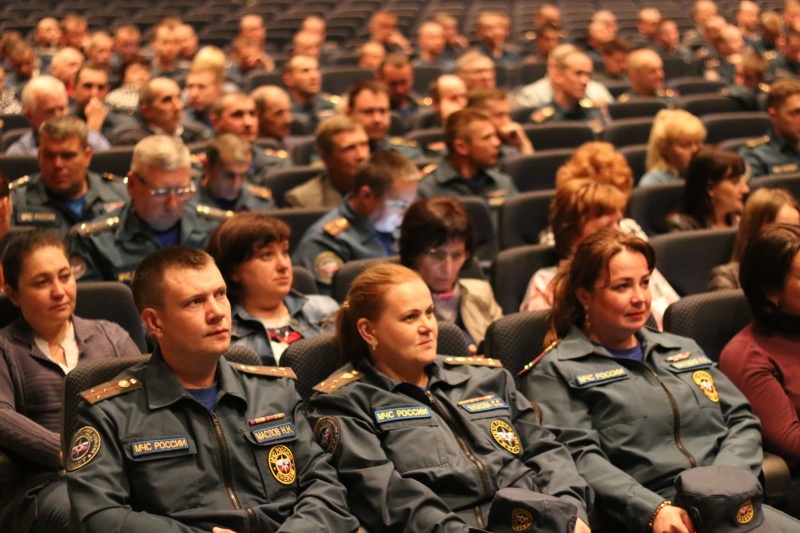 Трансляция "Прямой линии с Владимиром Путиным"