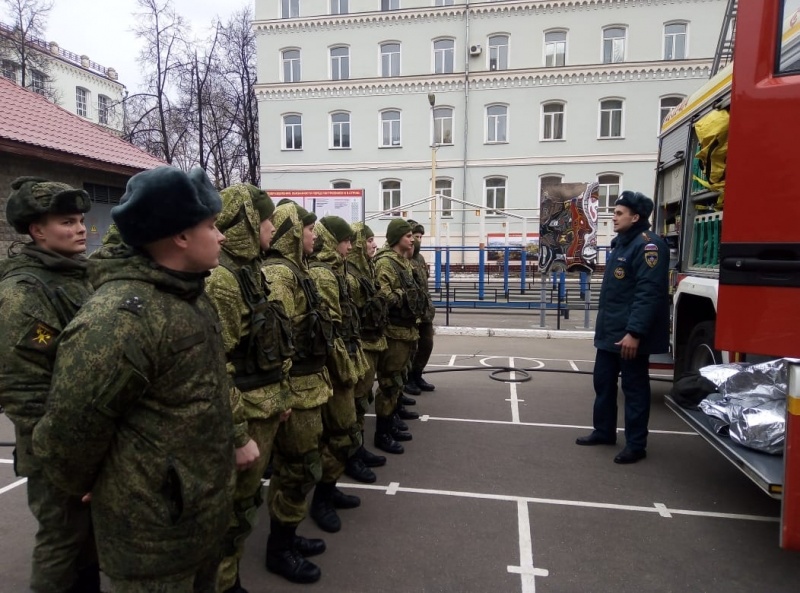 Показные занятия