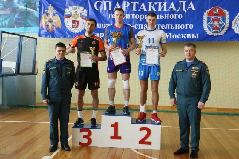 Команда Центра завоевала серебро Спартакиады по волейболу