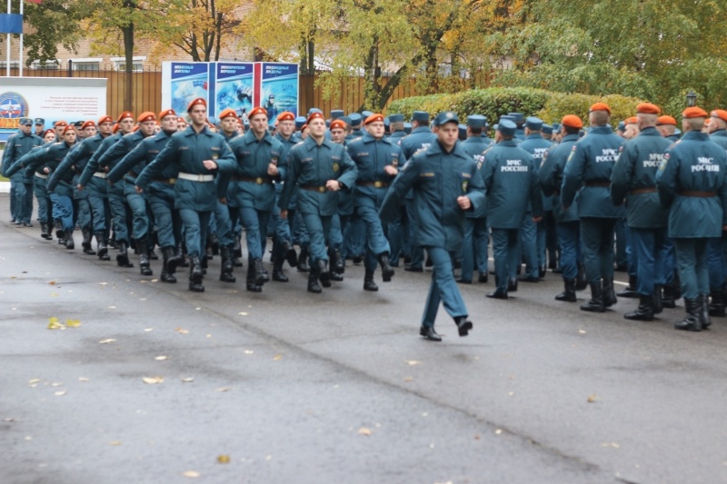 Вручение ведомственных наград и знаков "Парашютист"