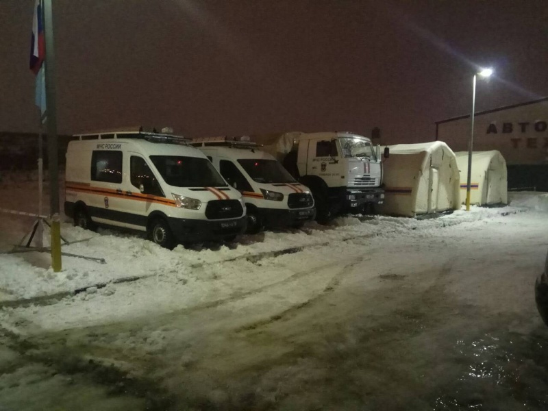 Центром "Лидер" развернуты мобильные пункты обогрева из-за непогоды