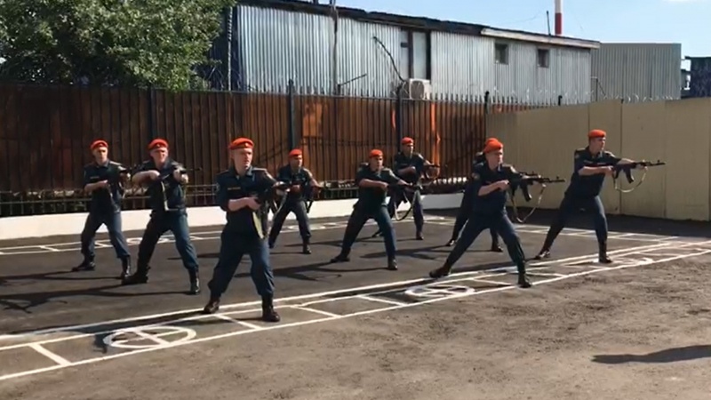 Тренировка рукопашного боя с оружием